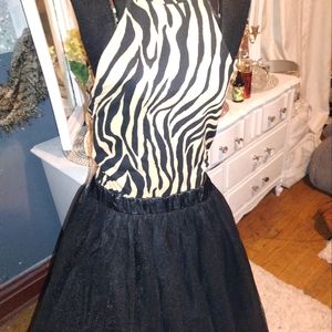 Fashion Nova L Leppard print leotard